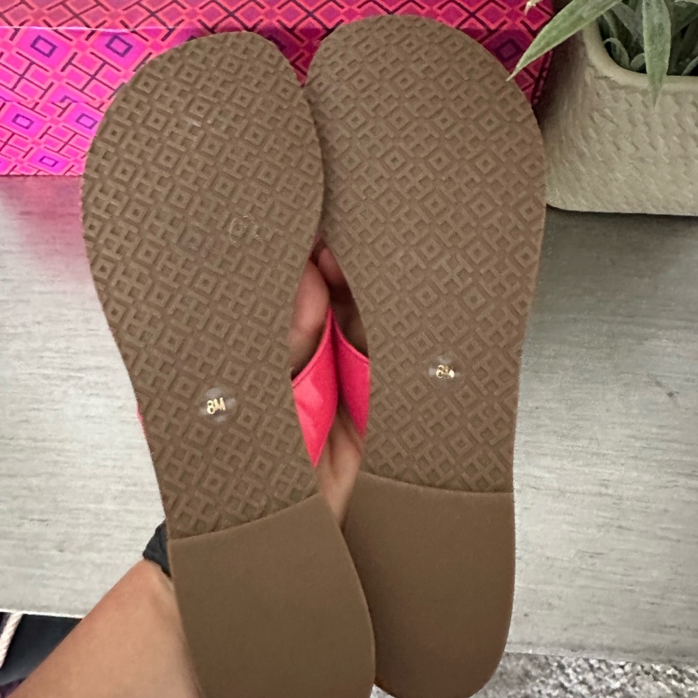 Tory Burch - Picture 2 of 6